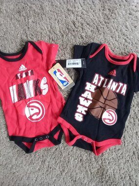 2 Pack of Atlanta Hawks onesies NWT Adidas NBA 0-3mos